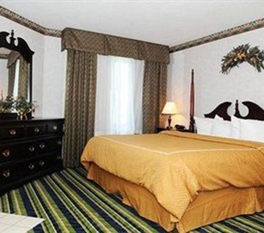 Quality Suites Kansas City International Airport