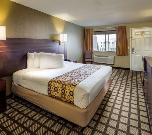 Travelers Inn - Phoenix