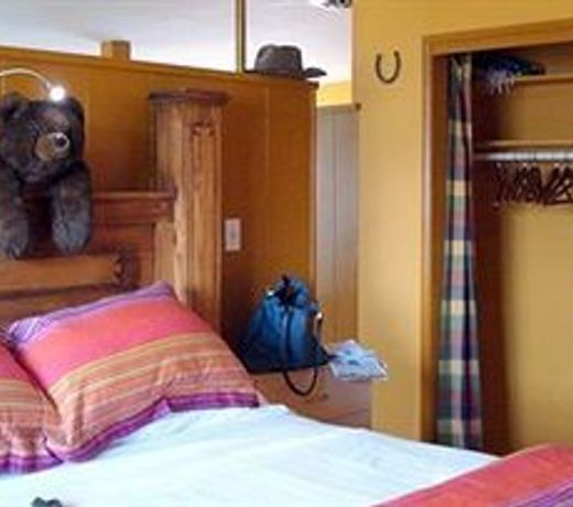 ZENYARD GUEST HOUSE