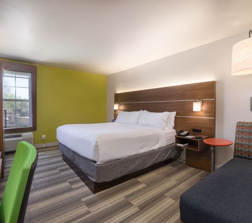 Holiday Inn Express Phoenix-Airport/University Drive, an IHG Hotel