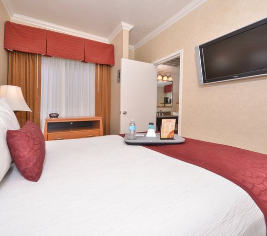 Best Western InnSuites Phoenix Hotel & Suites
