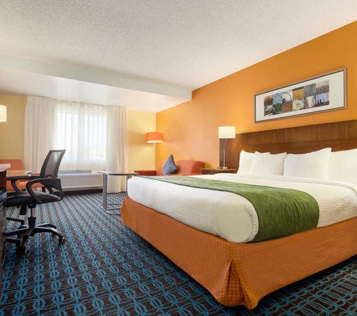 Country Inn & Suites by Radisson, Phoenix Airport, AZ