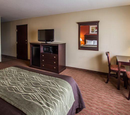 Comfort Inn West Phoenix at 27th Ave and I-I0