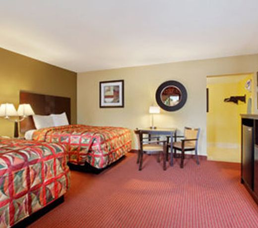 Super 8 By Wyndham Phoenix Downtown