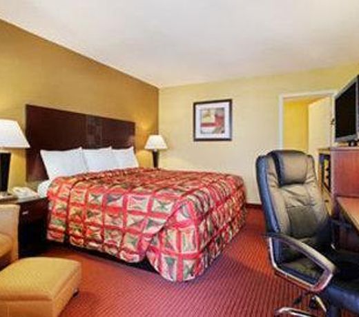 Super 8 By Wyndham Phoenix Downtown