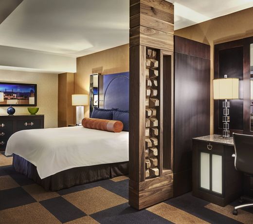 Renaissance Phoenix Downtown Hotel