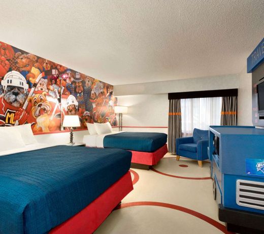 Travelodge Hotel by Wyndham Saskatoon
