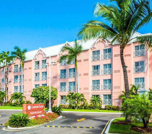 Comfort Suites Paradise Island