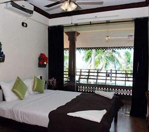 Kovalam Beach Hotel