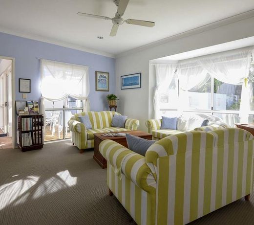 Ninderry Manor Luxury Retreat