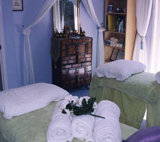 Ninderry Manor Luxury Retreat
