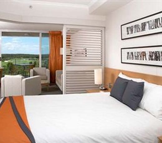 Pelican Waters Golf Resort