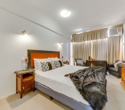 Rockhampton Riverside Central Hotel