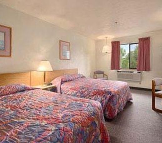 Super 8 by Wyndham Walla Walla