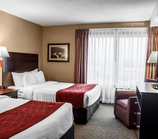 Comfort Inn & Suites Watertown
