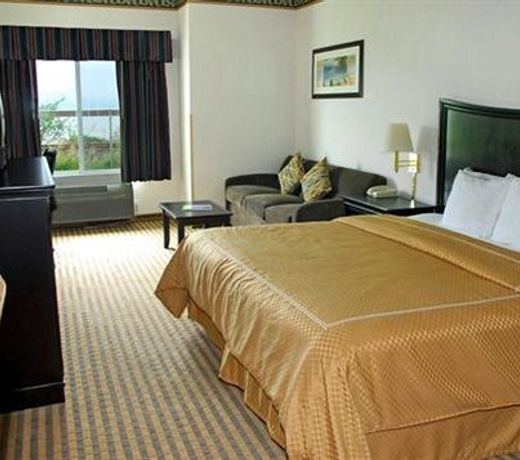 Comfort Suites Columbia River