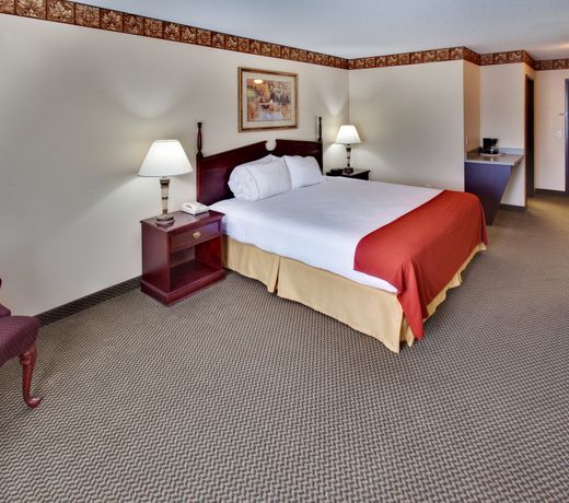 SureStay Plus Hotel by Best Western Watertown