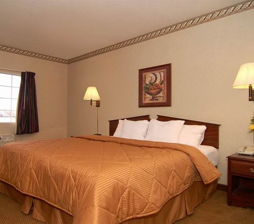 US Travelers Inn & Suites
