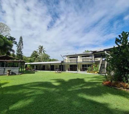 Bramston beach resort