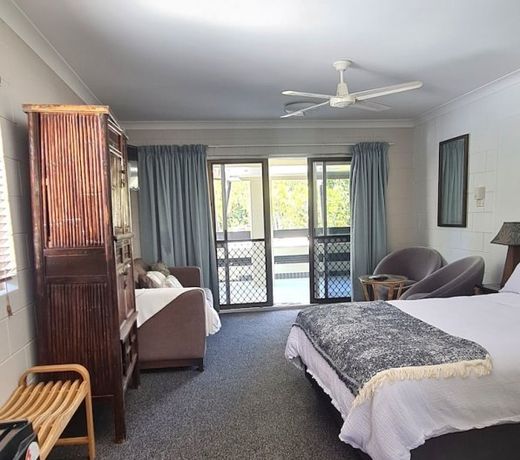 Bramston beach resort