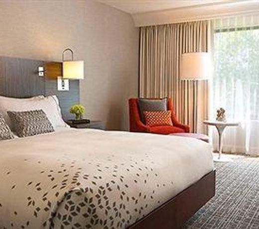 Renaissance Westchester Hotel