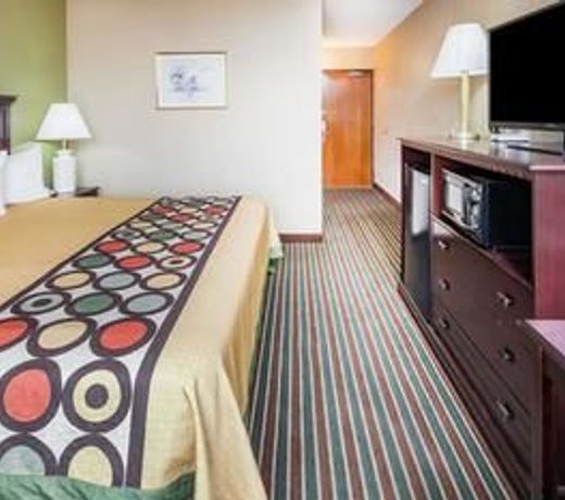 Super 8 by Wyndham Harrison AR