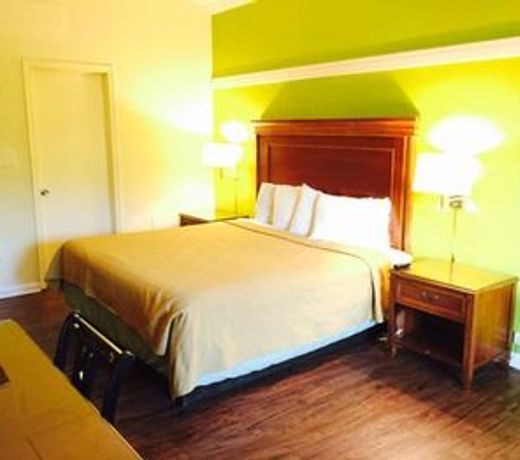 OYO Hotel M Morgantown - WV University area