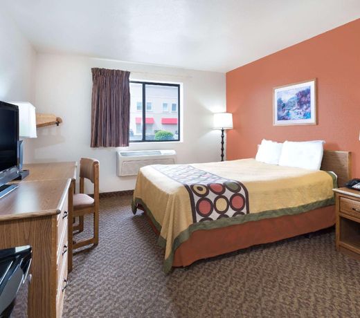 Super 8 by Wyndham Morgantown