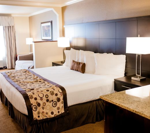 Ramada by Wyndham Moses Lake