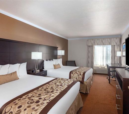 Ramada by Wyndham Moses Lake