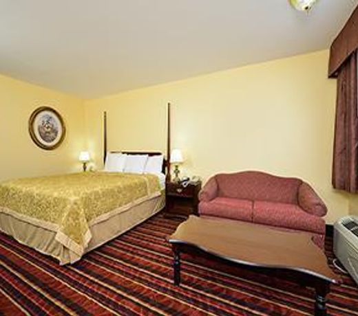 Super 8 by Wyndham Temple