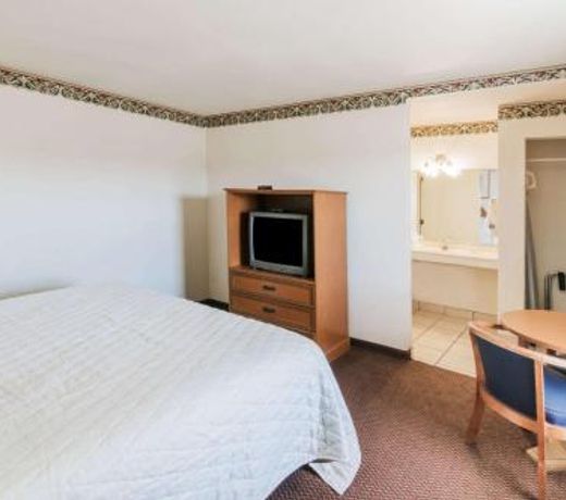 Travelodge by Wyndham Temple