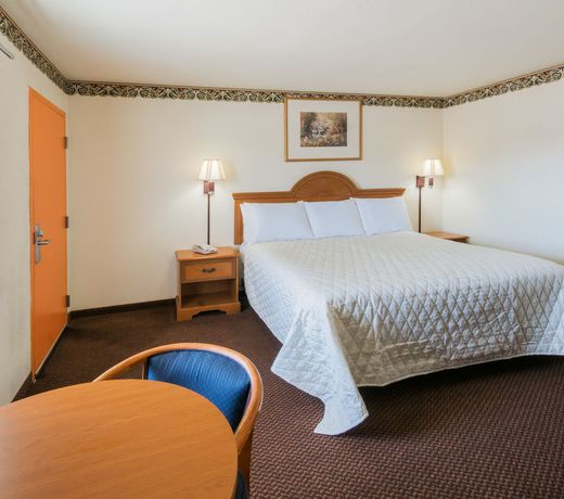 Travelodge by Wyndham Temple