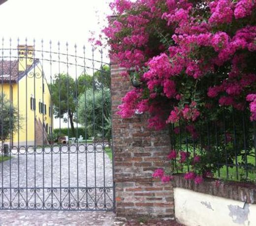 Agriturismo Corte Capiluppia