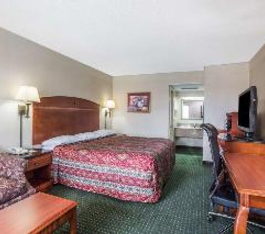 Days Inn by Wyndham Camp Springs Andrews AFB