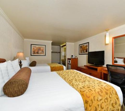 Best Western Holiday Hotel