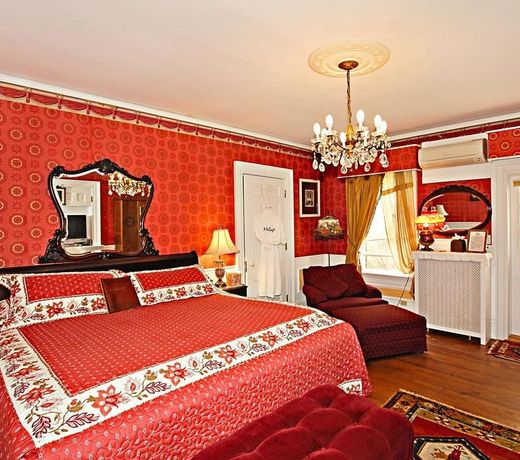 The Melange Inn
