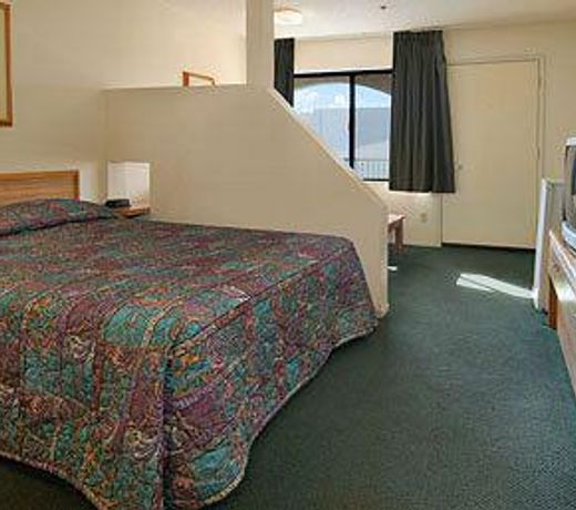 Travelodge by Wyndham Indio