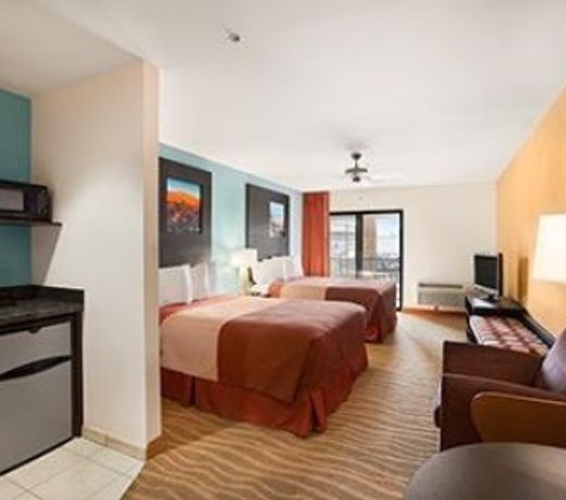 Super 8 by Wyndham Indio