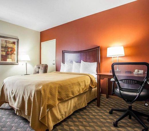 Quality Inn & Suites Ames Conference Center Near ISU Campus