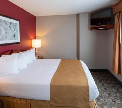 GrandStay Hotel & Suites