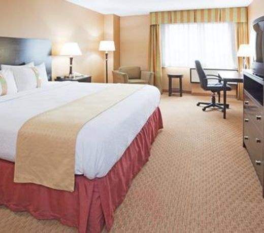 DoubleTree by Hilton St. Paul, MN