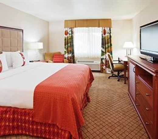 Holiday Inn Auburn, an IHG Hotel