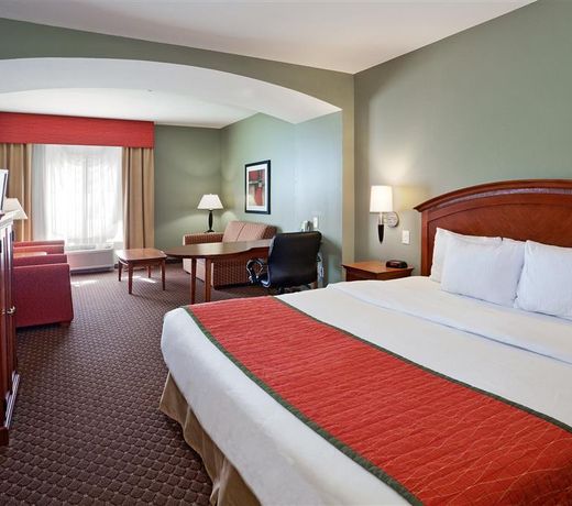 La Quinta by Wyndham Olathe