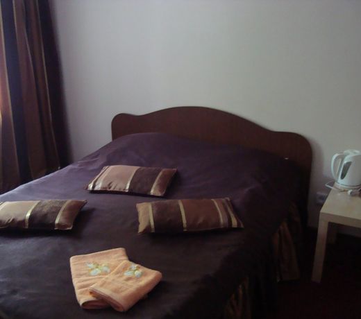 Club Hotel