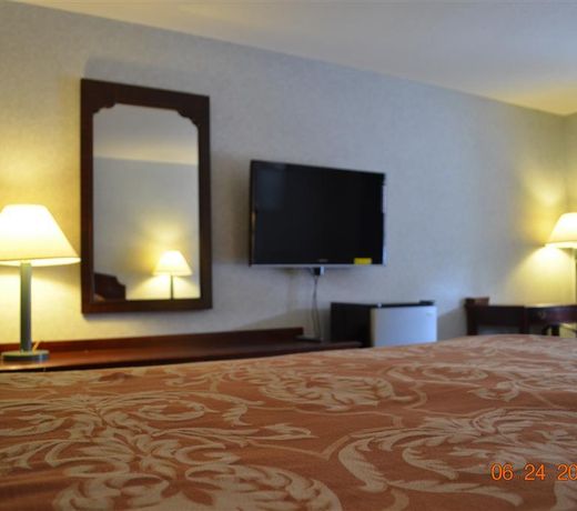 Surrey Inn Hotel Ashland
