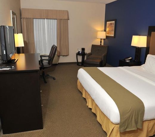 Holiday Inn Express & Suites Ashland, an IHG Hotel