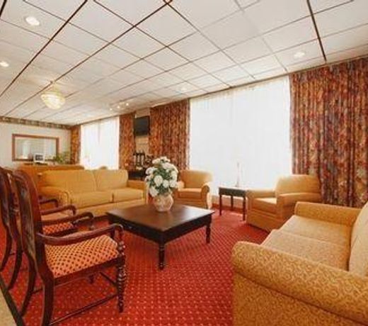 Ashland Inn & Suites