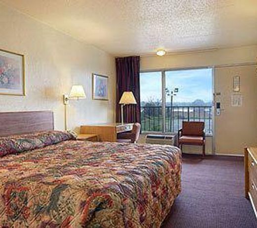 Super 8 by Wyndham Ashland/Richmond