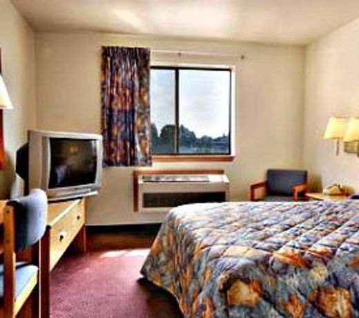 Super 8 By Wyndham York